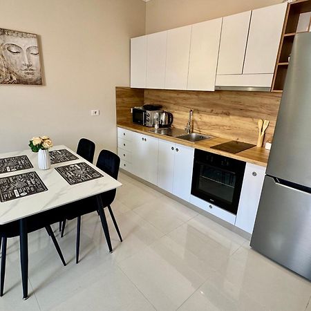New Bazaar Cozy Apartment 2 Dajti View Tirana Exterior photo