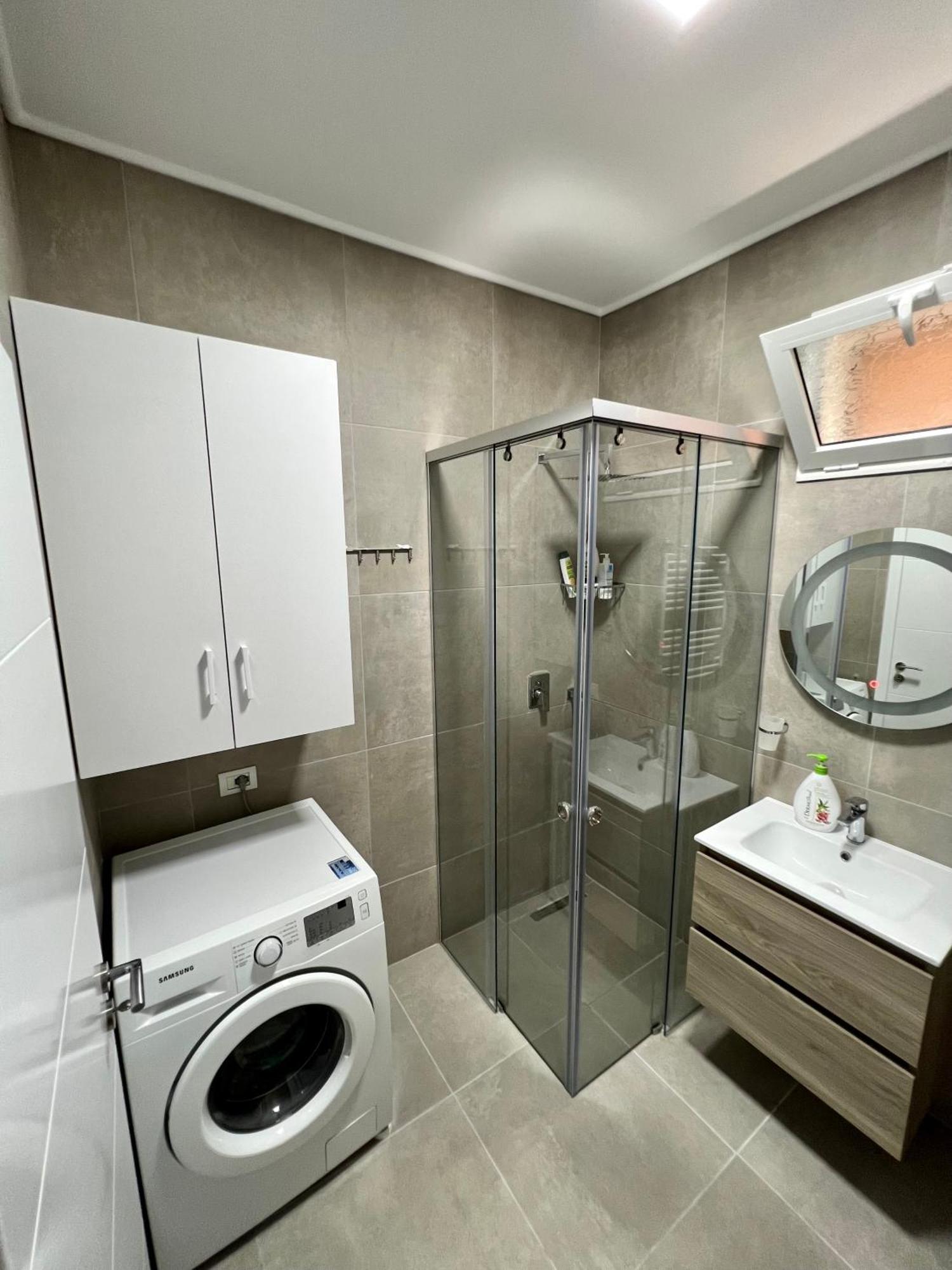 New Bazaar Cozy Apartment 2 Dajti View Tirana Exterior photo