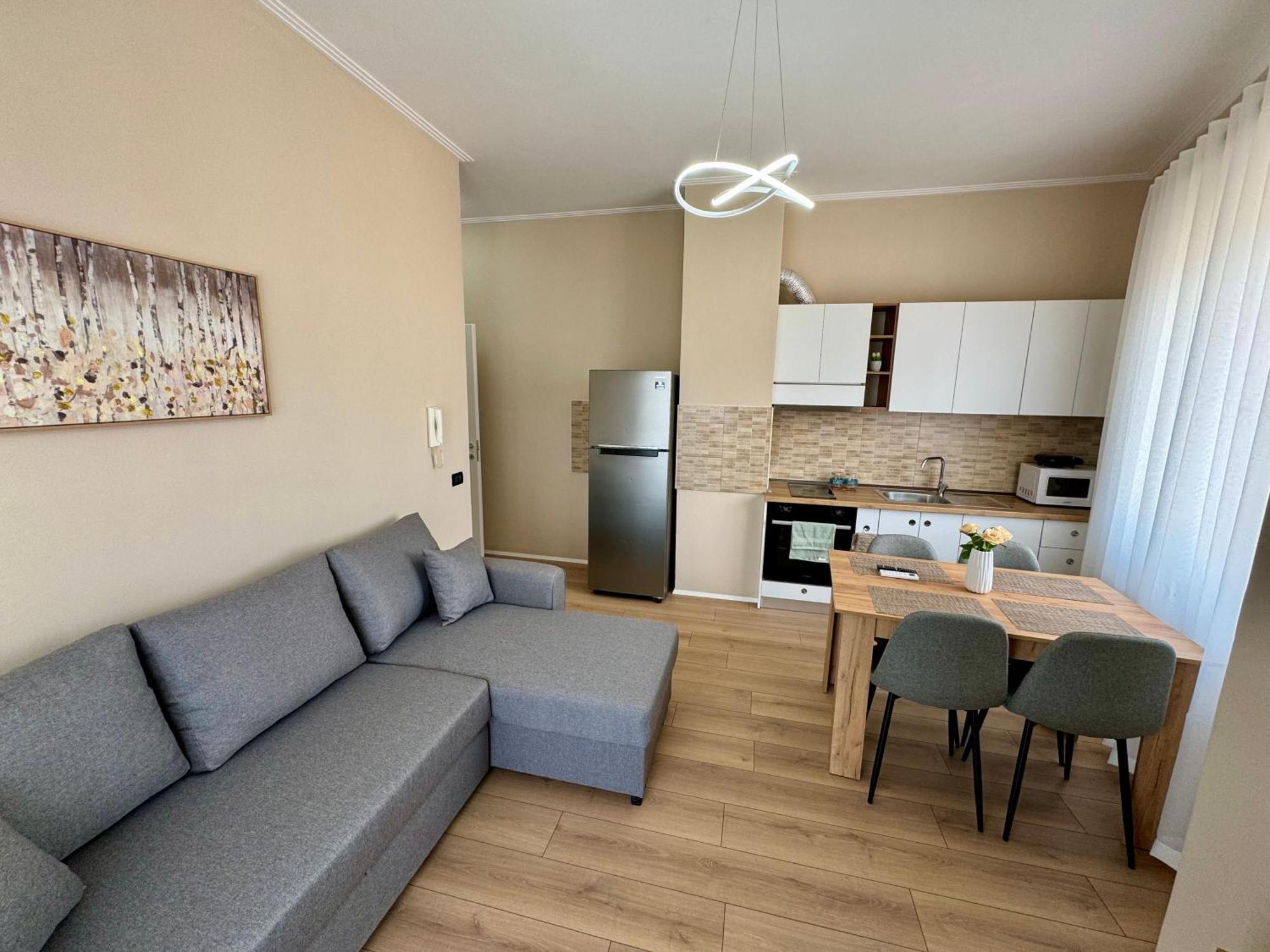 New Bazaar Cozy Apartment 2 Dajti View Tirana Exterior photo